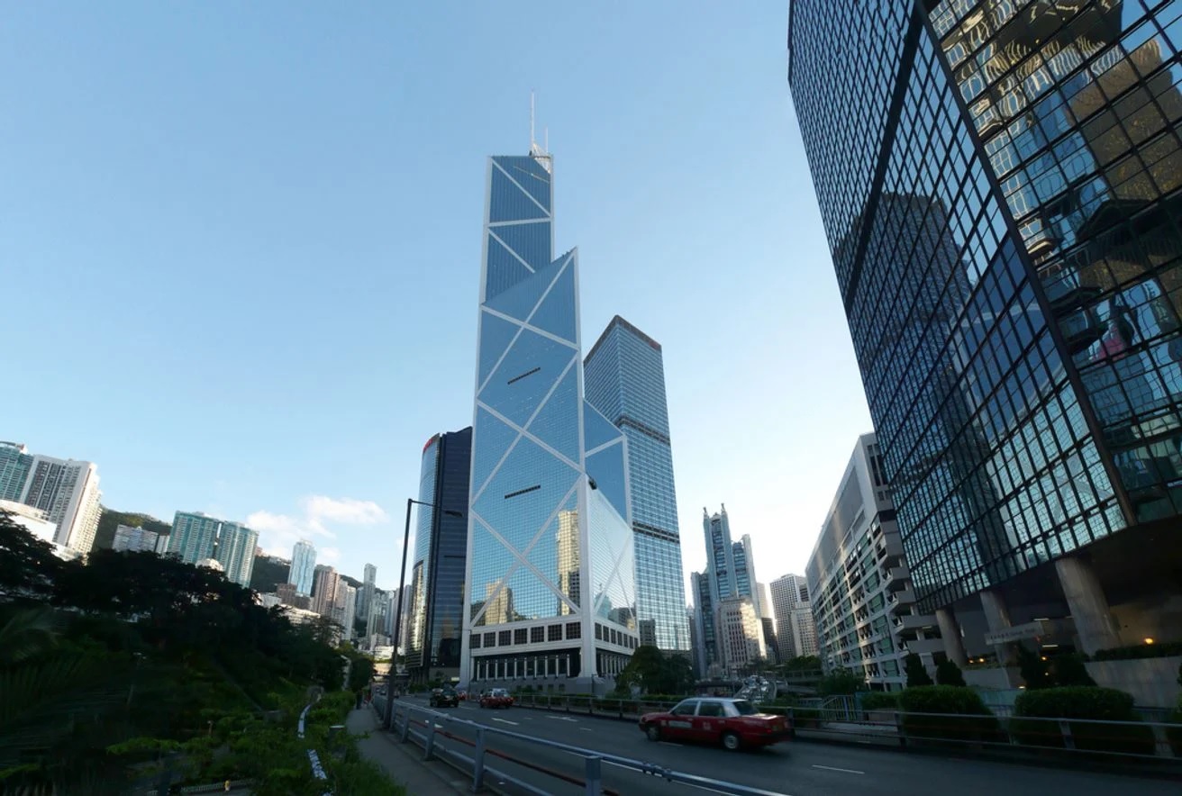 Bank of china китай. Башня банка Китая (Bank of China Tower). Башня банка Китая (Гонконг, 1989). Здание банка Китая в Гонконге. Здания «банк оф Чайна» в Гонконге.